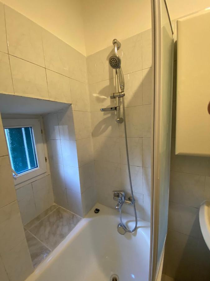 Zena Apartament Apartment Генуа Екстериор снимка
